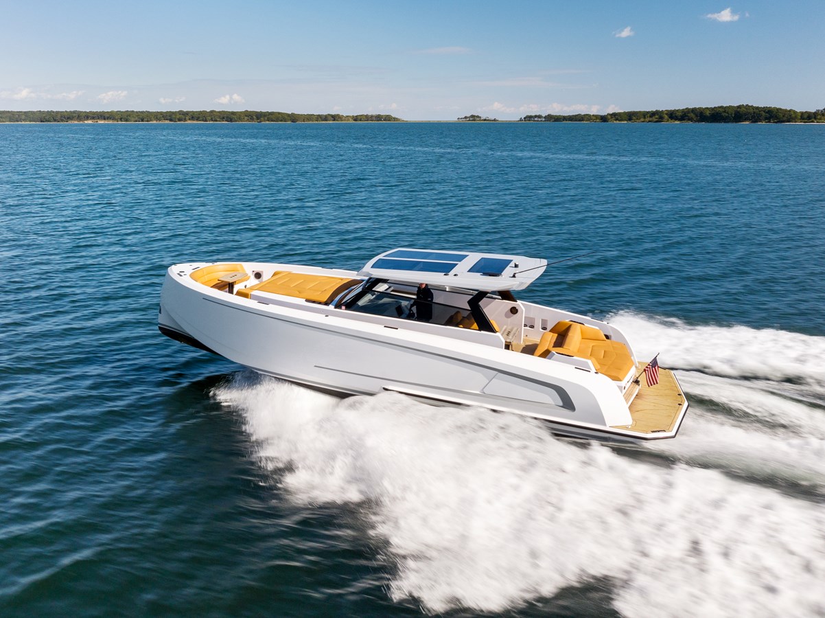 2021 VANQUISH YACHTS 45 T Top "KATSEA" - photo 1