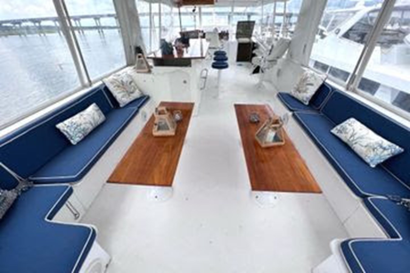1989 HATTERAS 78 Cockpit Motor Yacht "NORTHER VENTURE" - photo 3