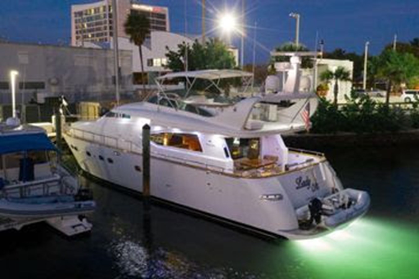 1997 MAIORA FIPA 70' Flybridge "1997 MAIORA FIPA 70' FLYBRIDGE" - photo 3