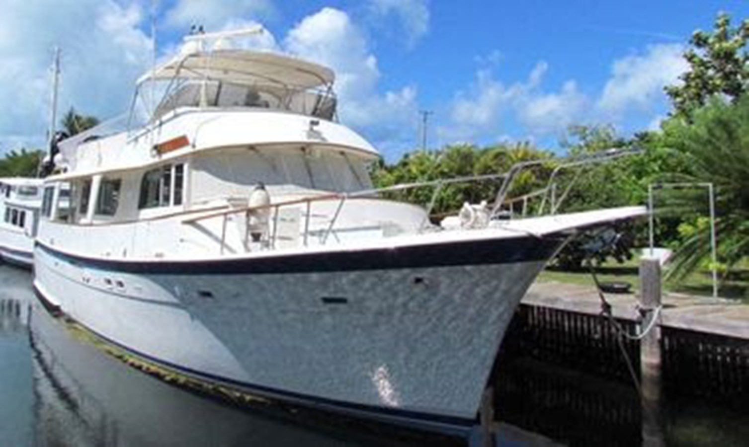 1982 HATTERAS 65 LRC "1982 HATTERAS LRC LONG RANGE CRUISER" - photo 3