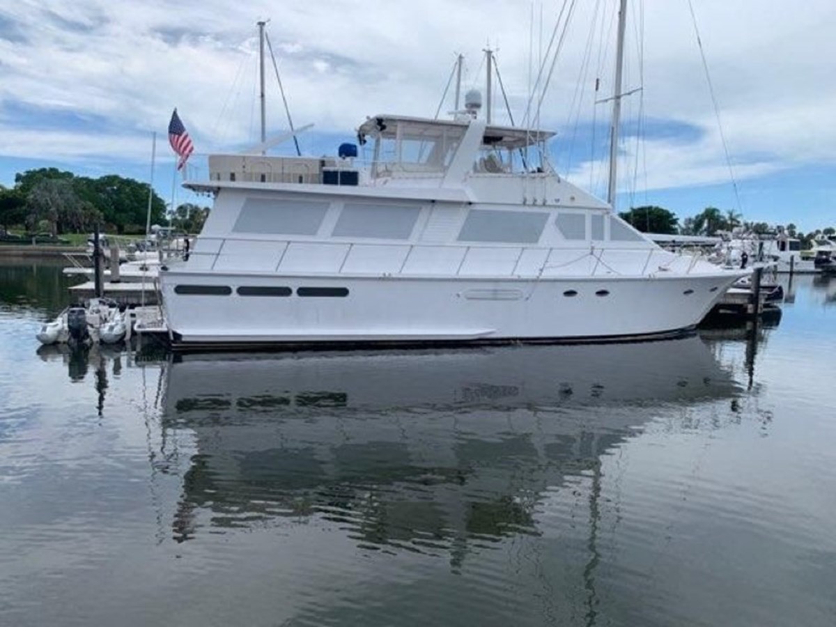 1988 VIKING Cockpit Motor Yacht "THE JOBSITE" - photo 1