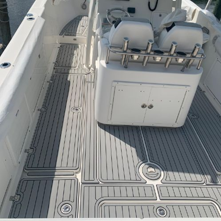 2015 CENTURY BOATS 3200 Center Console "2015 CENTURY 3200 CENTER CONSOLE" - photo 3