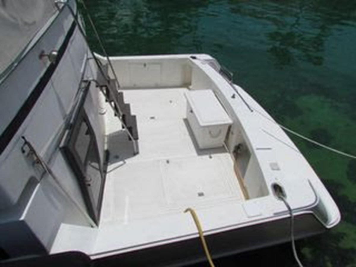 1997 HYATT 55 "1997 HYATT 55" - photo 2