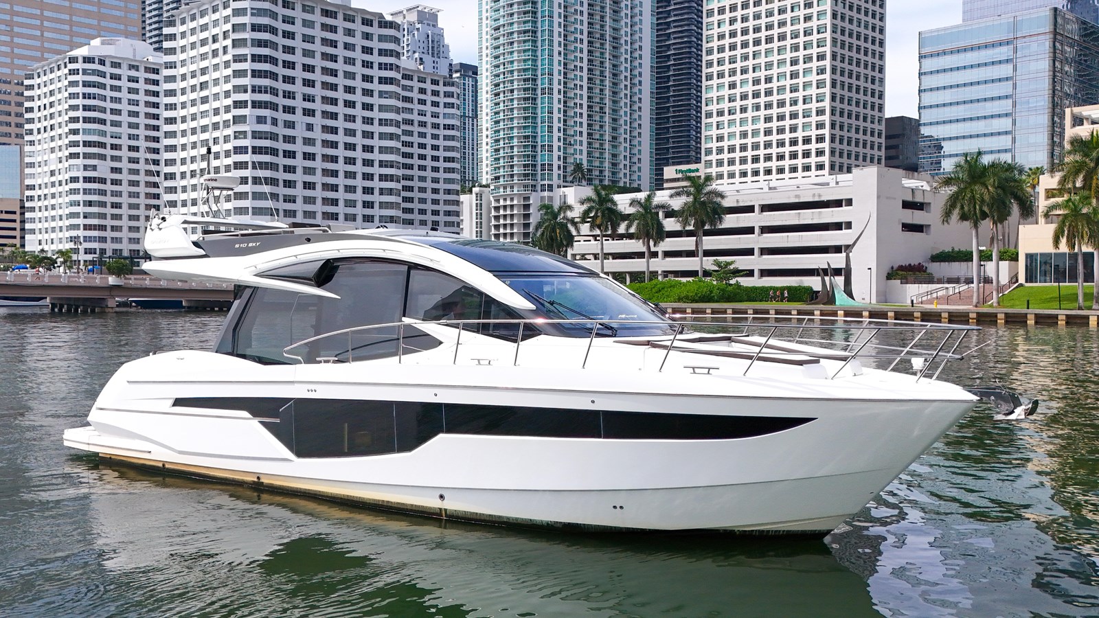2020 GALEON YACHTS "510 SKY" - photo 2