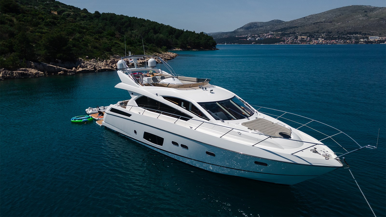 2011 SUNSEEKER Manhattan 63 "CARDANO" - photo 2