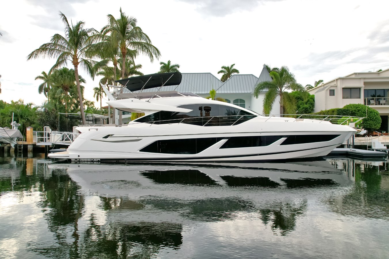 2022 SUNSEEKER 74 Sport Yacht "2022 SUNSEEKER 74 SPORT YACHT" - photo 1