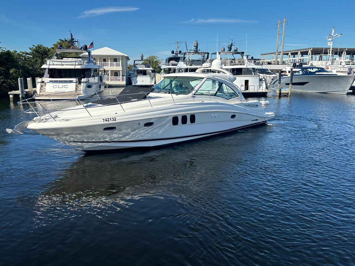 2008 SEA RAY 48 Sundancer "CHIVI" - photo 3