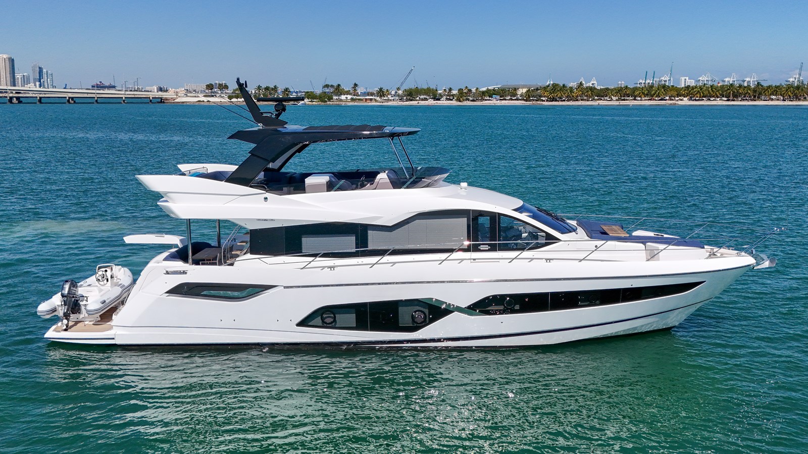 2021 SUNSEEKER "68  MANHATTAN" - photo 1