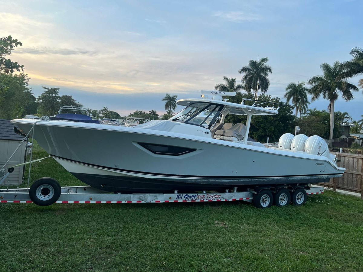 2021 PURSUIT BOATS S378 "37' 2021 PURSUIT S378" - photo 1