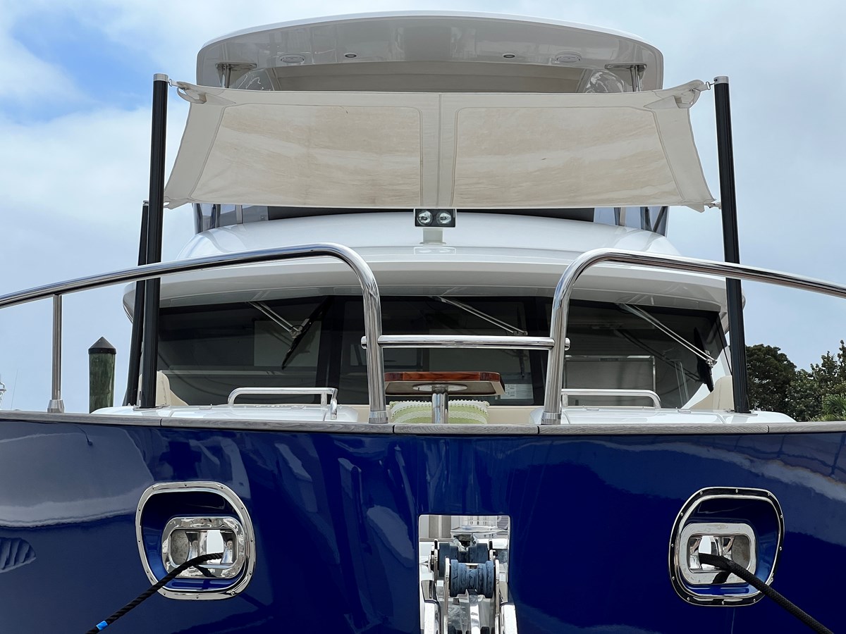 2017 AZIMUT YACHTS Magellano 66 "PURA VIDA" - photo 3