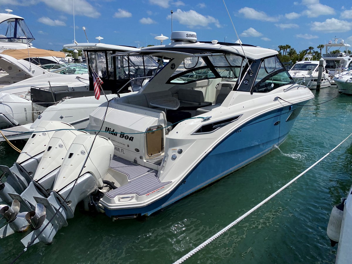 2020 SEA RAY 320 Sundancer OB "BOA VIDA" - photo 1