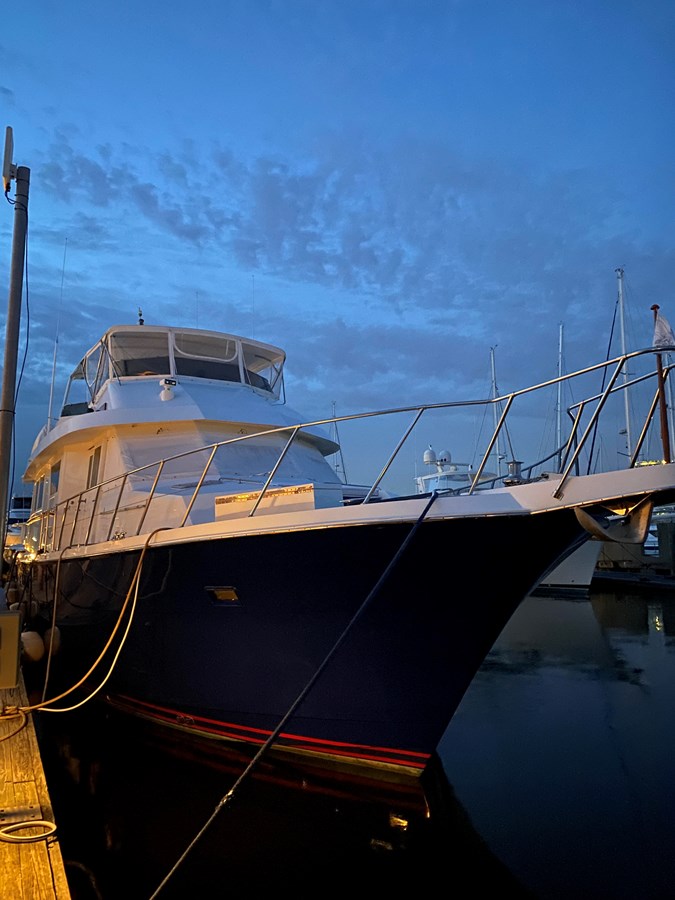 1994 HATTERAS 70 Cockpit Motor Yacht "LUMBER AWAY IV" - photo 3