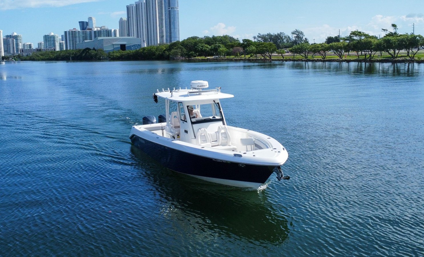 2018 EVERGLADES 335 Center Console "2018 EVERGLADES 335 CENTER CONSOLE" - photo 3