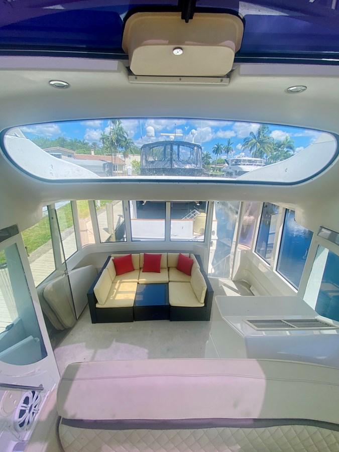 2000 CARVER 506 Motor Yacht "BEBECITA" - photo 3