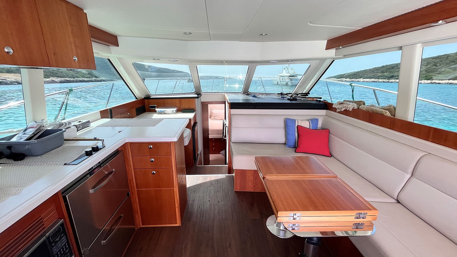 2018 RIVIERA AUSTRALIA Riviera 43 Open Flybridge "KING FISH" - photo 3