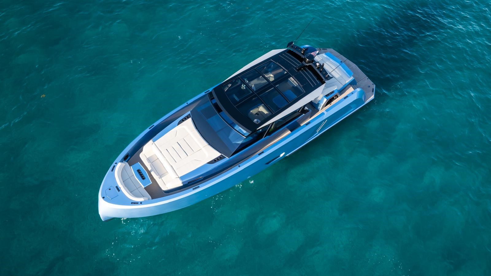 2024 VANQUISH YACHTS VQ58 "TAN LINES" - photo 2