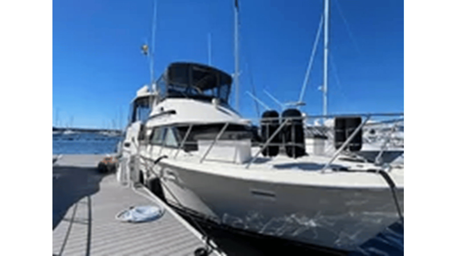 1991 HATTERAS 40 Motor Yacht "1991 HATTERAS 40 MOTOR YACHT" - photo 3