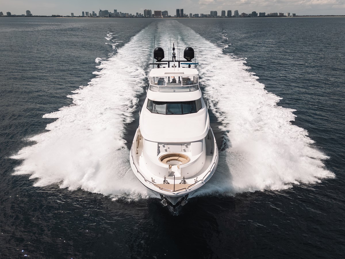 2002 WESTPORT Motor Yacht "AMICO" - photo 1