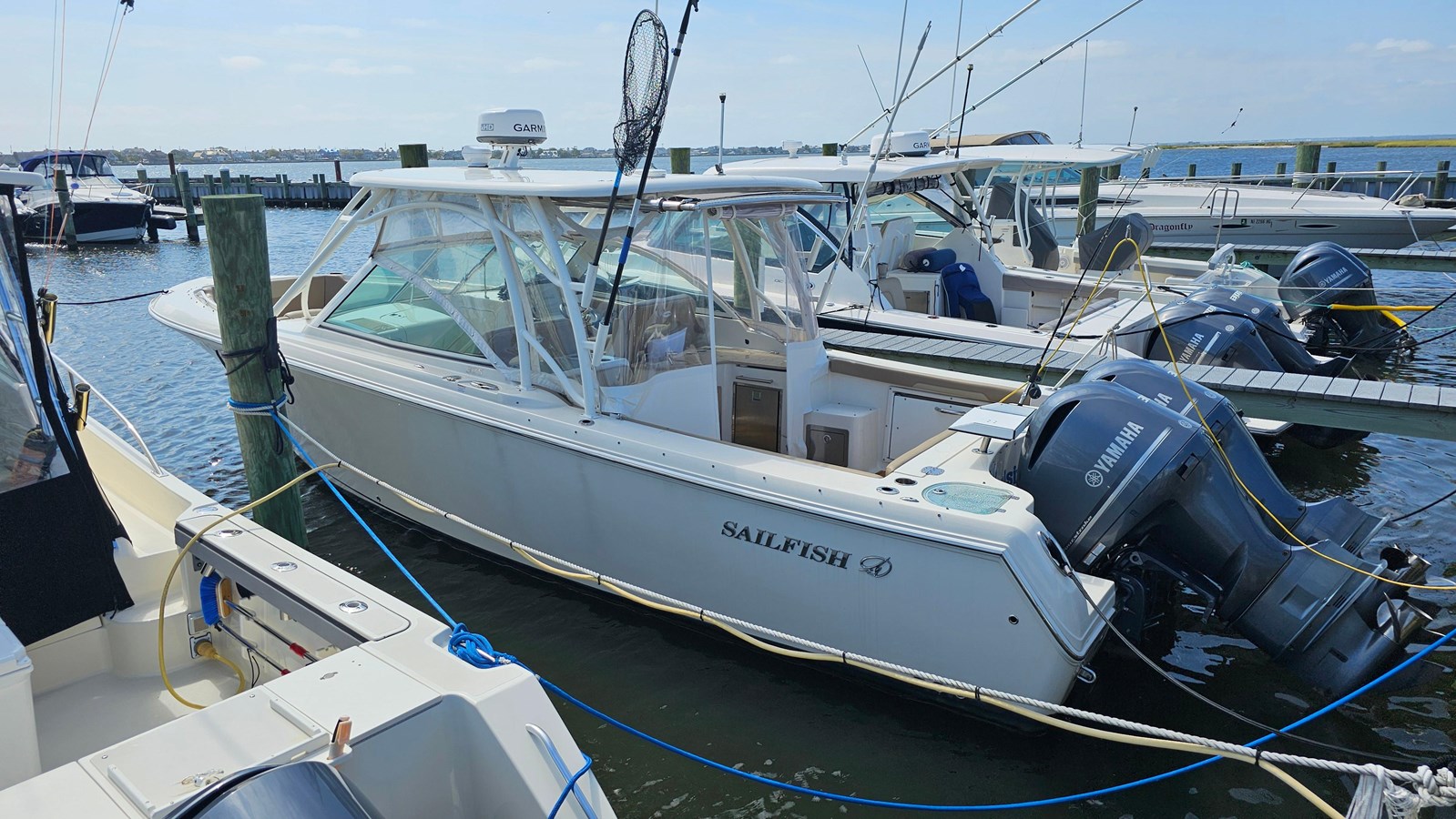 2019 SAILFISH 325 DC "2019 SAILFISH 325 DC" - photo 1