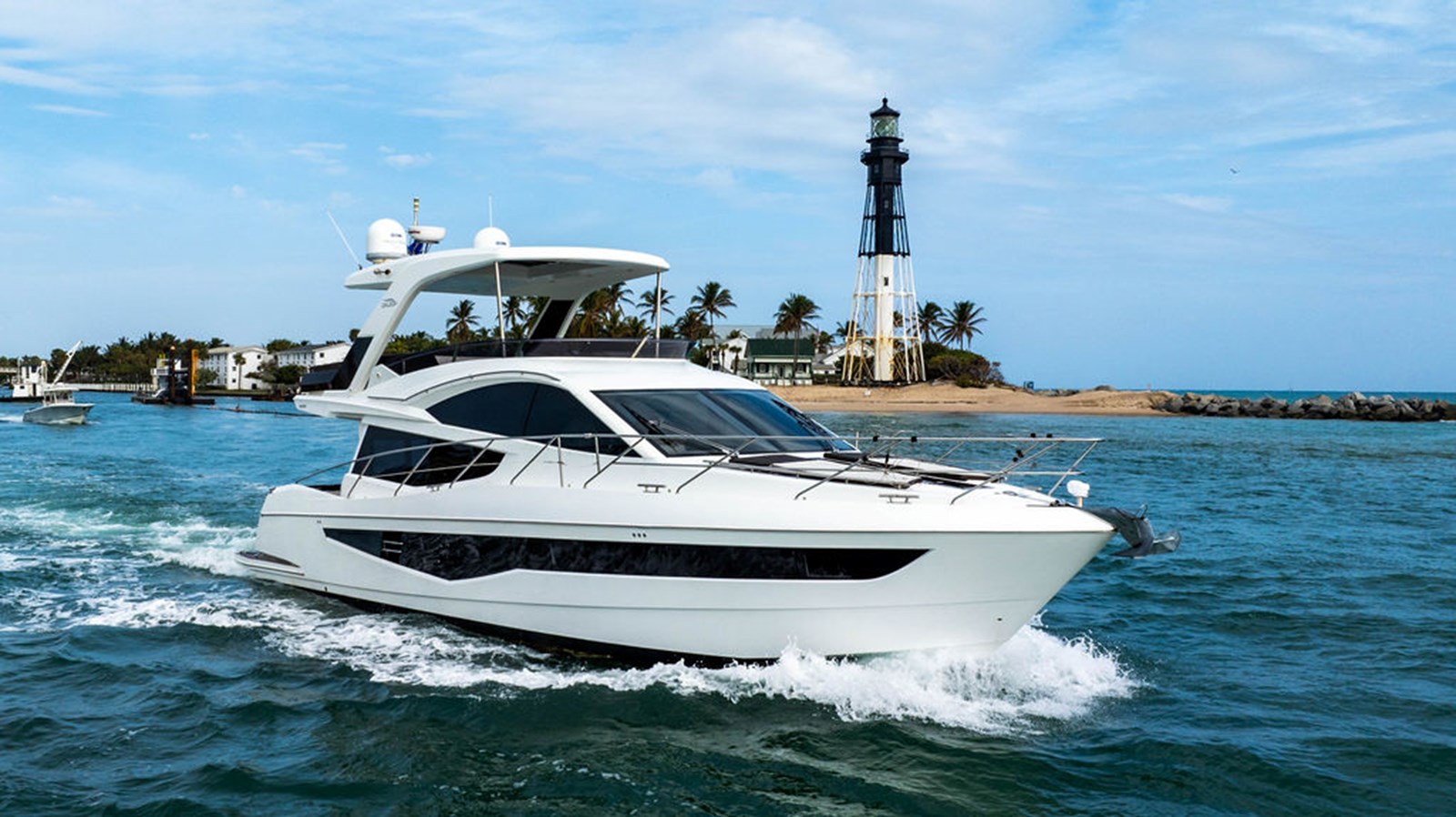 2019 GALEON YACHTS 55 LS Flybridge "GROUP THERAPY" - photo 2
