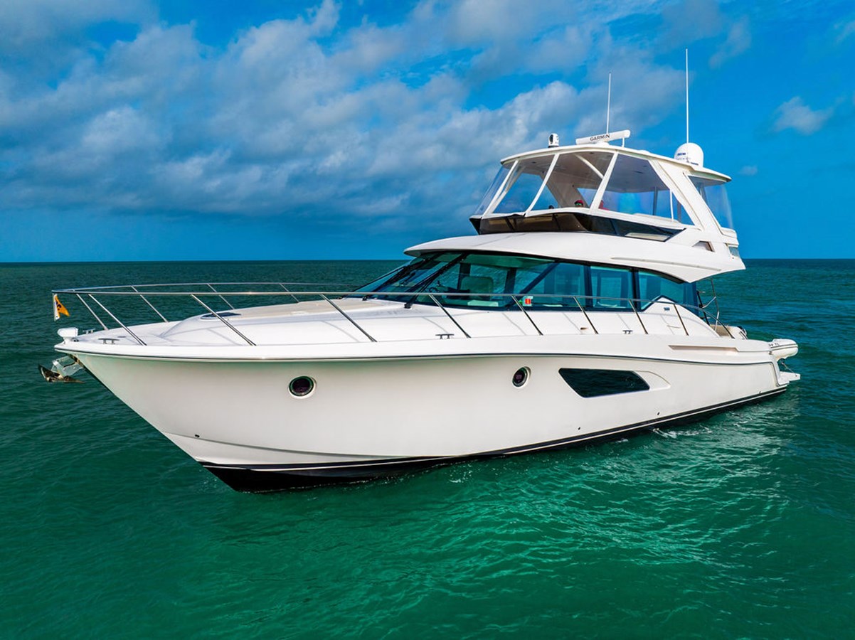 2020 TIARA YACHTS F53 Flybridge "IRISH LADY" - photo 1