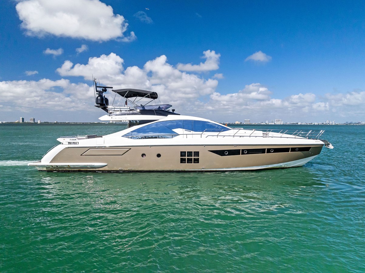 2017 AZIMUT YACHTS 77S "PANDA" - photo 1