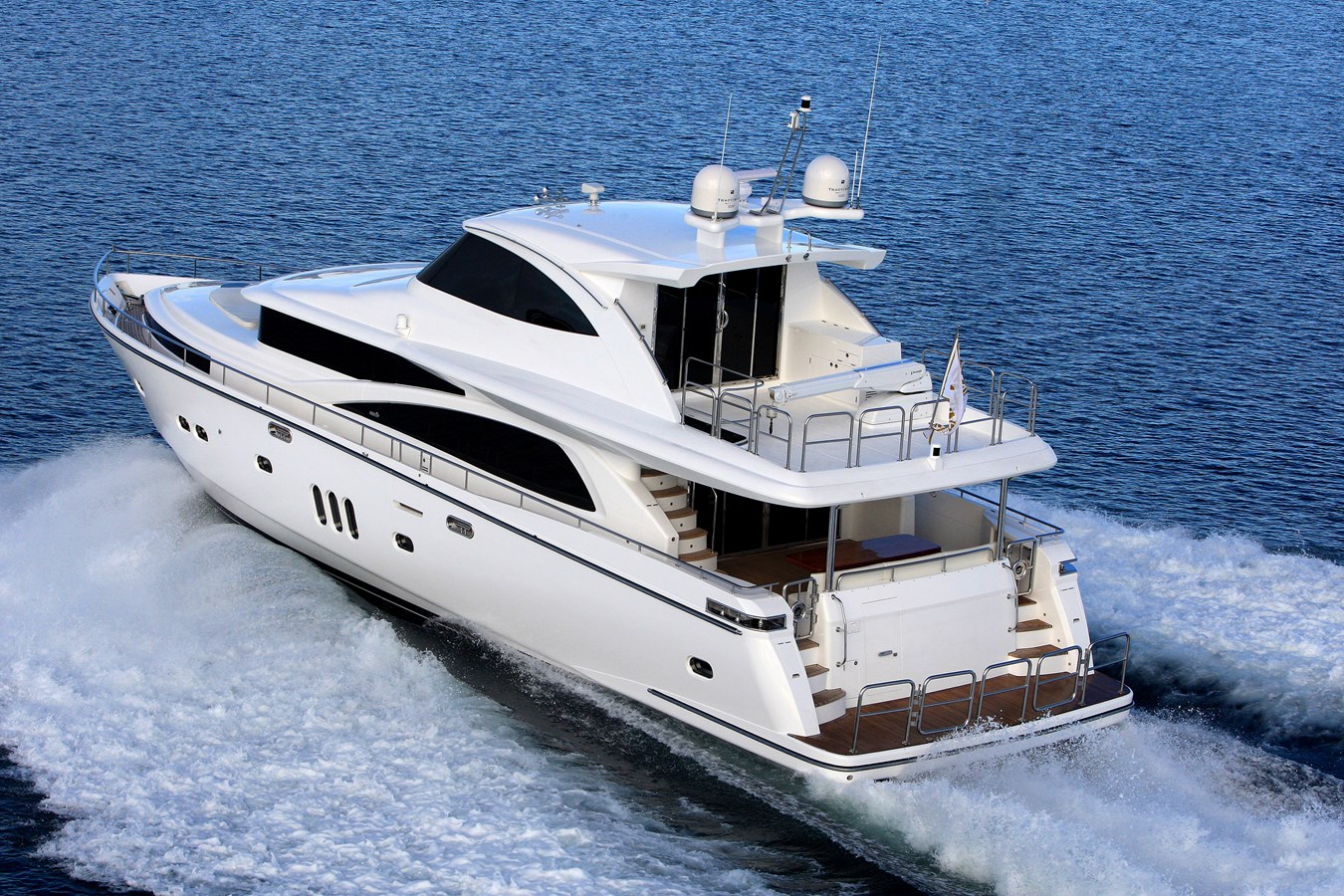 2026 JOHNSON Skylounge with Hydraulic Platform "JOHNSON 80' SKYLOUNGE W/HYDRAULIC PLATFORM" - photo 1