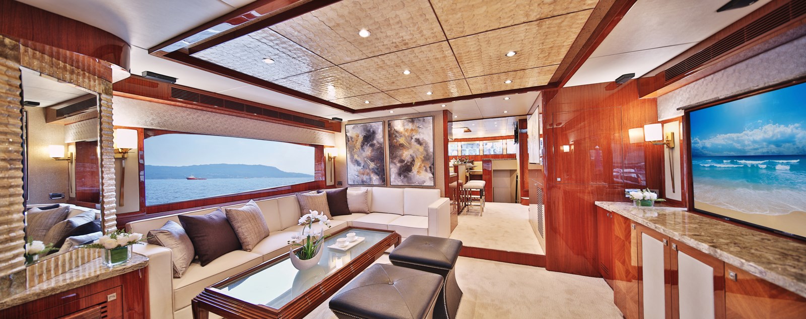 2026 JOHNSON Flybridge w/Hydraulic Platform "JOHNSON 80' FLYBRIDGE W/HYDRAULIC PLATFORM" - photo 2