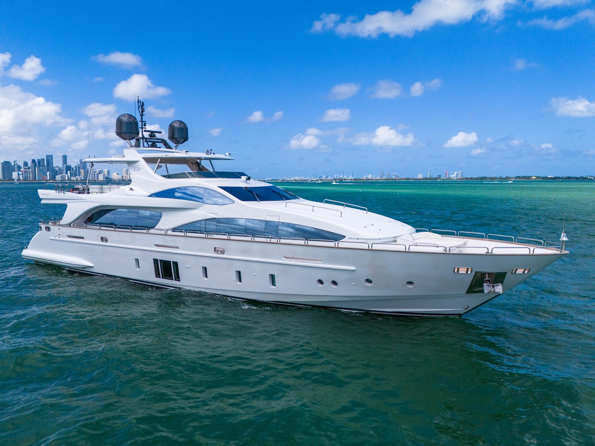 2012 AZIMUT YACHTS Grande 105 "AZIMUT GRANDE 105" - photo 3