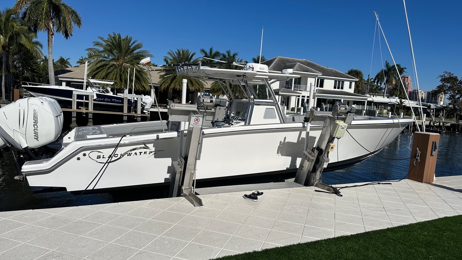 2021 BLACK WATER BOATS 36 SF "-" - photo 2