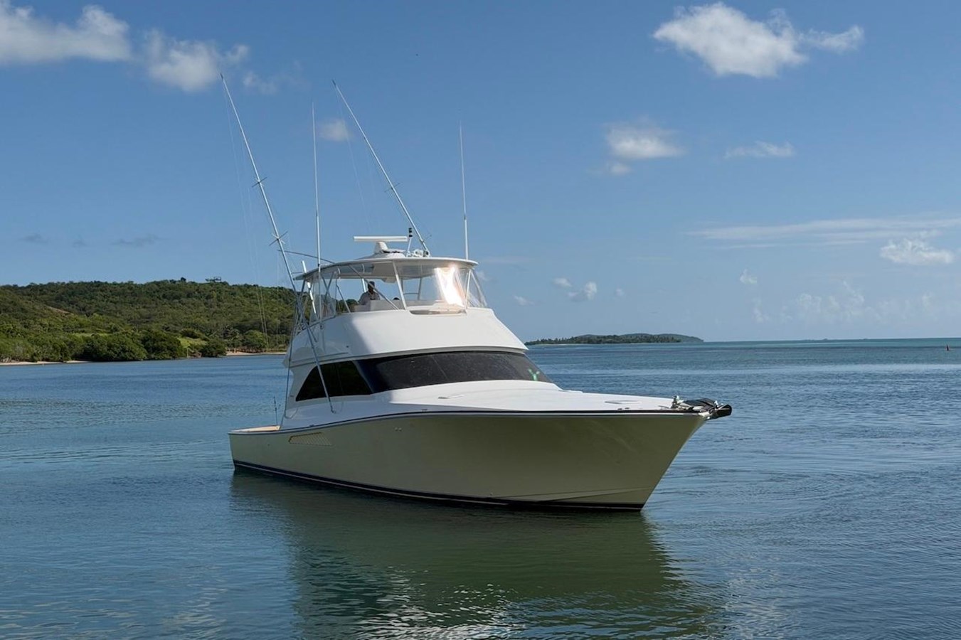 2004 VIKING 56 Convertible "BREAKAWAY" - photo 3