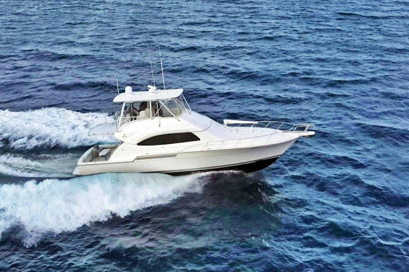 2004 BERTRAM 51 Convertible "BERTRAM 51 CONVERTIBLE" - photo 1