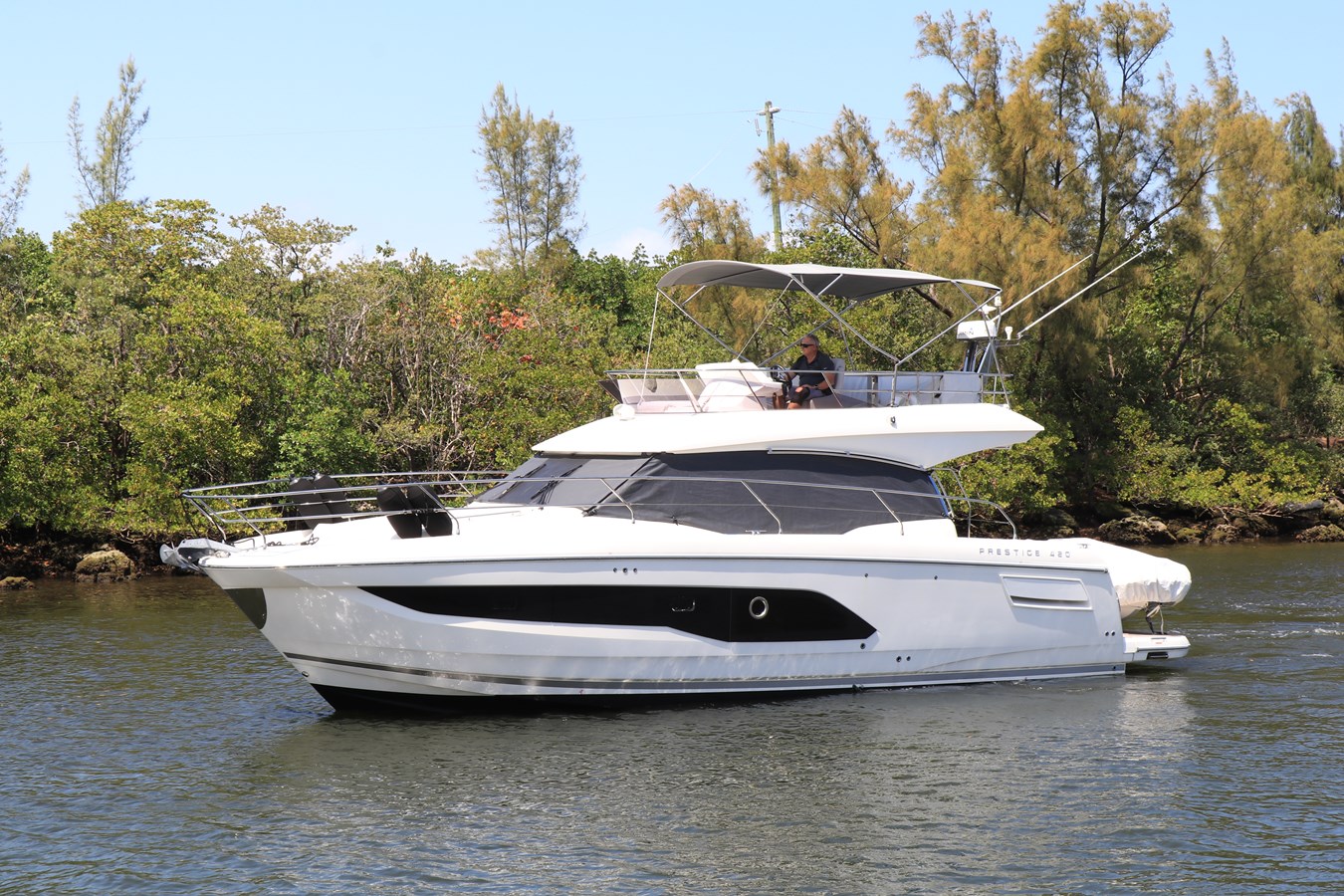 2021 PRESTIGE 420 Fly "PRESTIGE 420 FLY" - photo 1