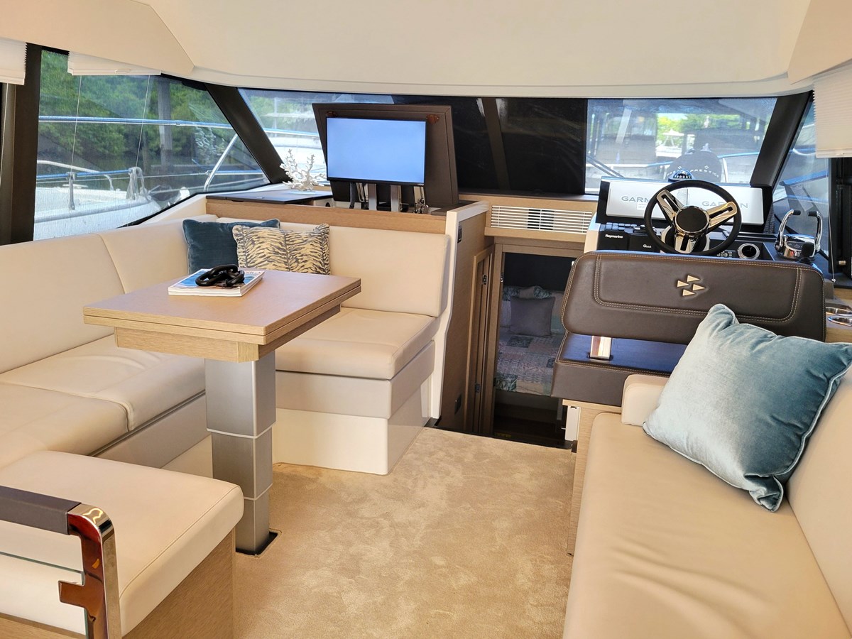 2021 PRESTIGE 420 Fly "PRESTIGE 420 FLY" - photo 2