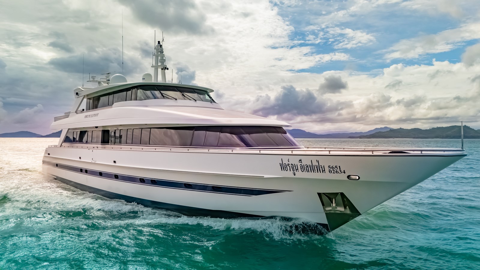 1997 ALLOY YACHTS "FORTUNE ELEPHANT" - photo 2