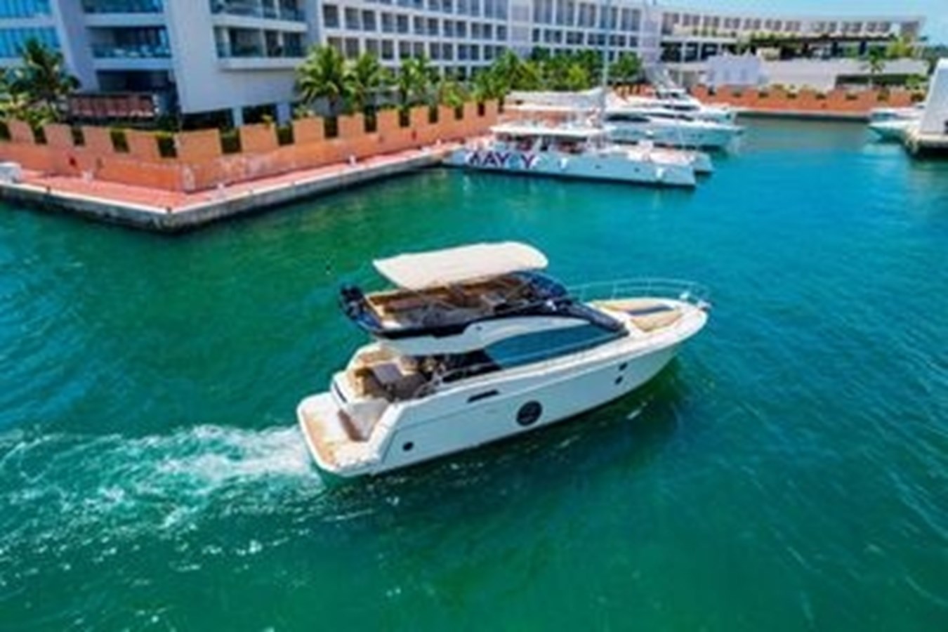 2016 MONTE CARLO YACHTS MC5 "MONTE CARLO YACHTS MC5" - photo 3