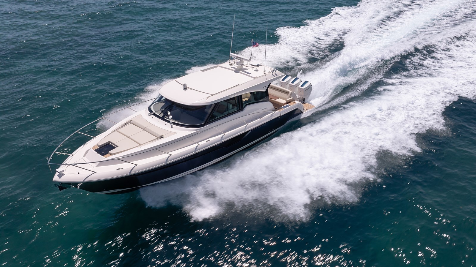 2024 TIARA YACHTS 48 LE "LORAX" - photo 3