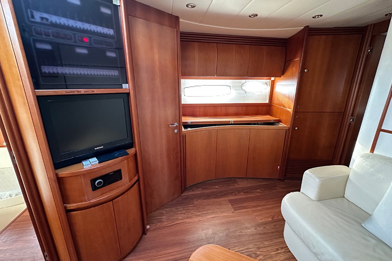 2007 PERSHING 50 "ARKADIA" - photo 3