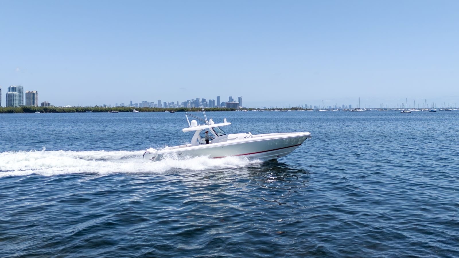 2021 INTREPID 438 Evolution "-" - photo 3