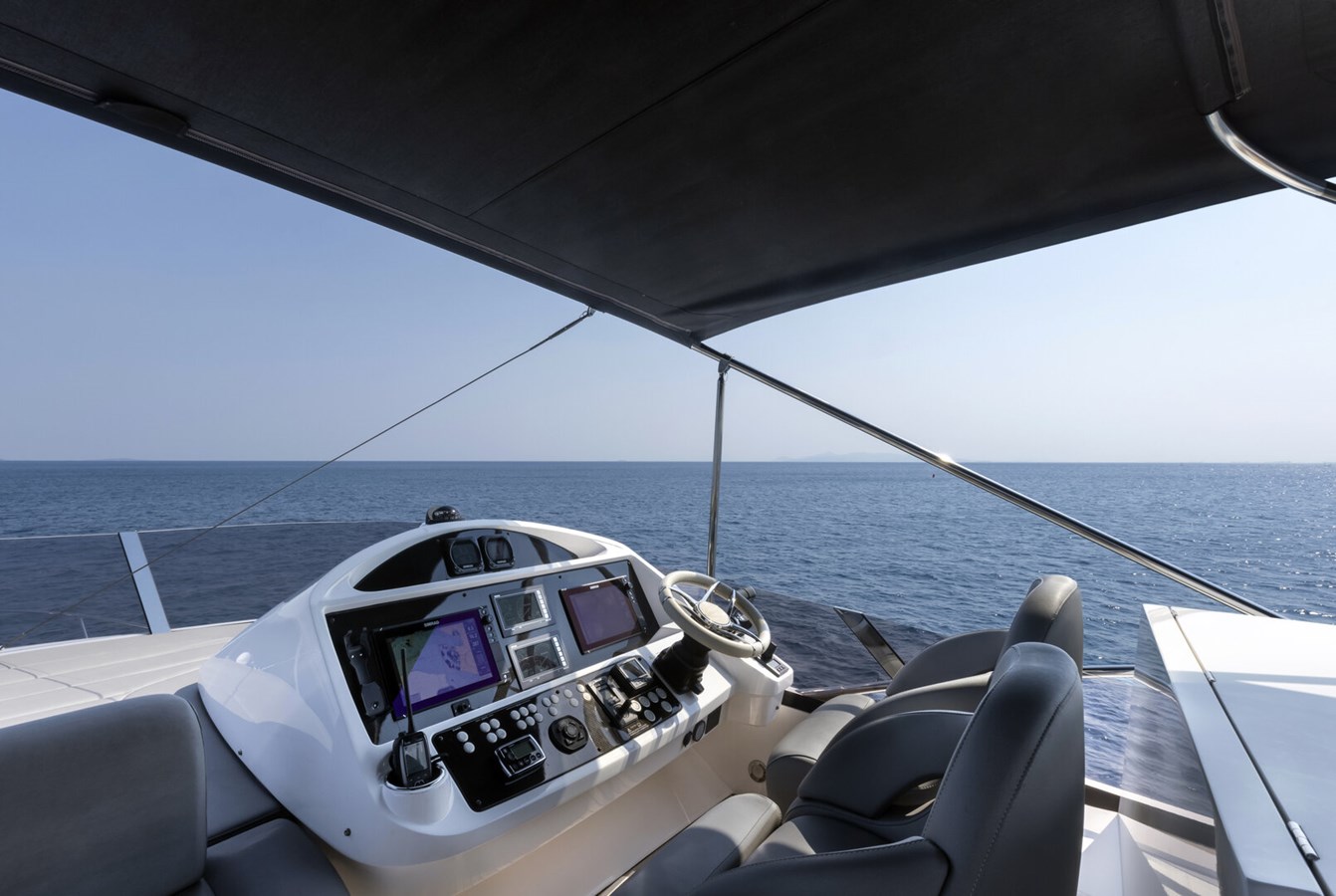 2016 SUNSEEKER Manhattan 65 "M/Y CORAZON DE LEON" - photo 2