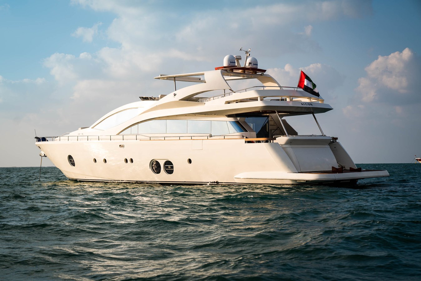 2007 AICON YACHTS Flybridge "ONYX" - photo 3