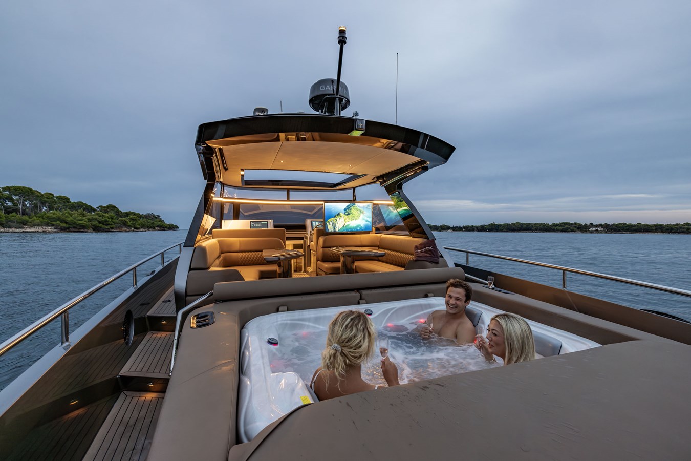 2022 STEELER YACHTS B50 AQUAZEN "VIRTUS" - photo 3