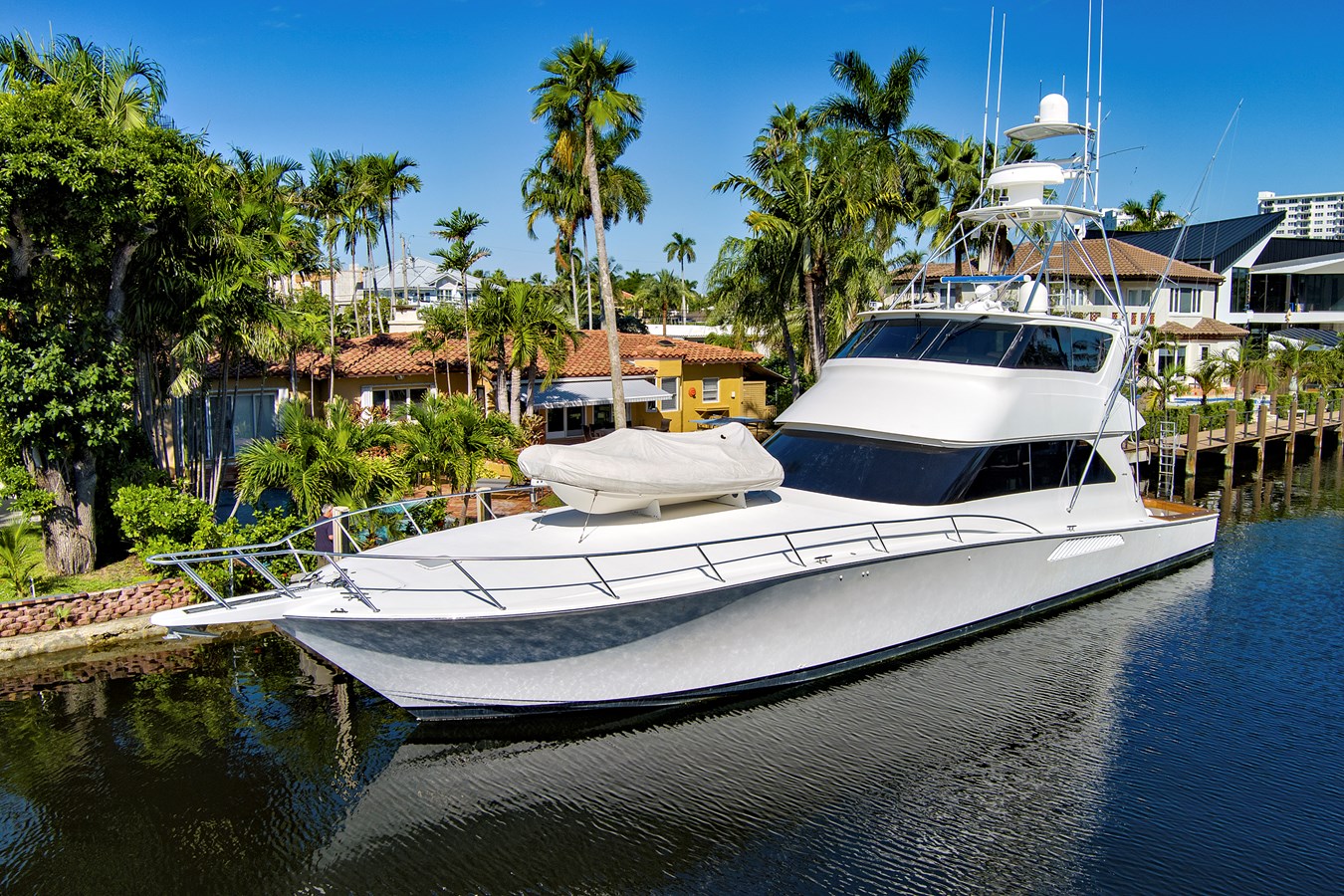 2008 VIKING 74 Enclosed Bridge "VKY74038A808" - photo 2