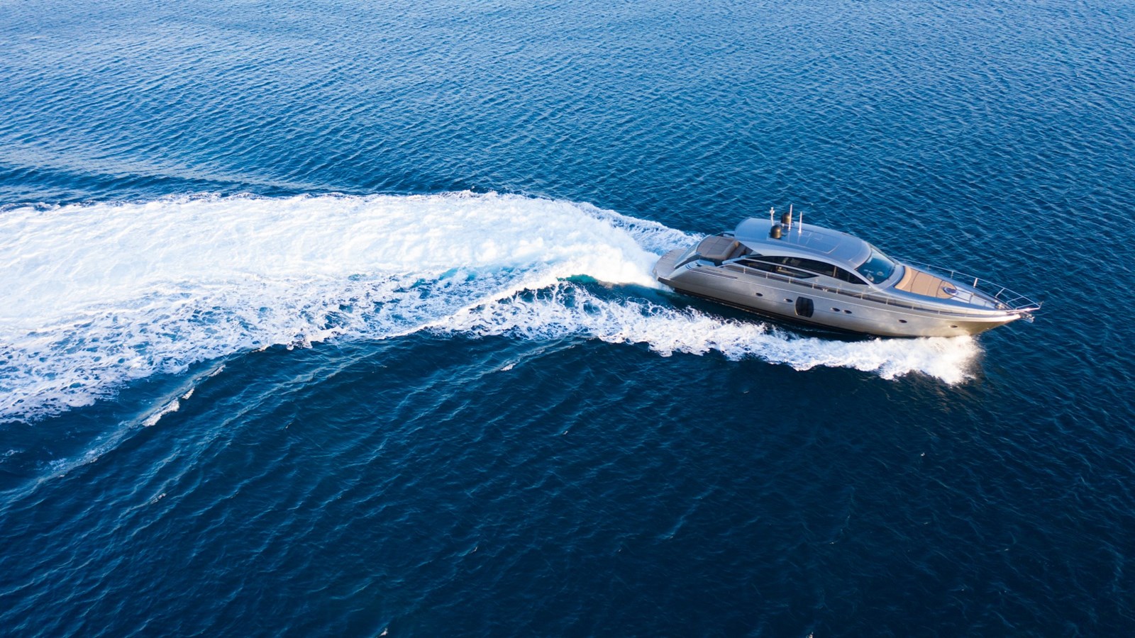 2008 PERSHING 64 "PAX" - photo 2