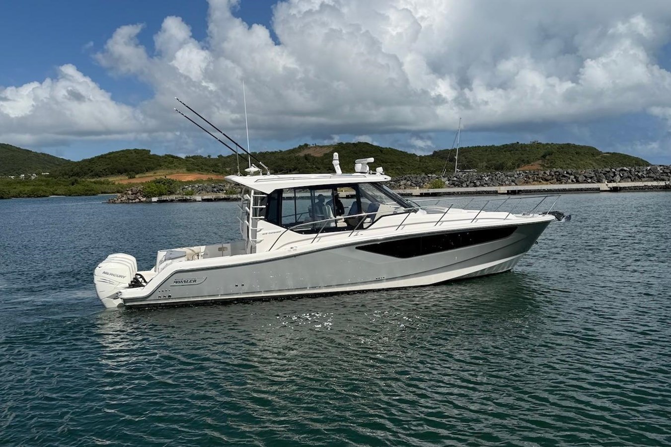 2021 BOSTON WHALER 405 Conquest "LA GRISSELLE" - photo 2