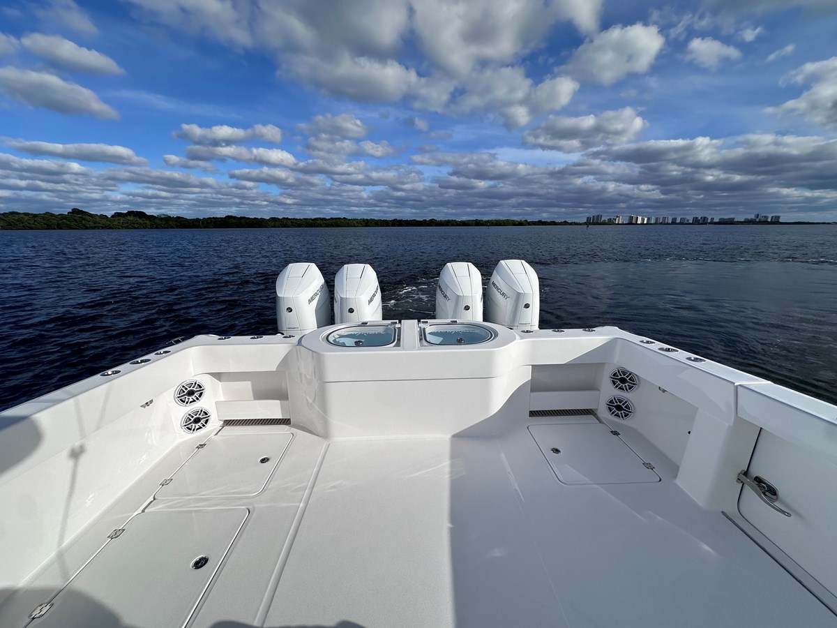 2025 INVINCIBLE 40 CATAMARAN "NO NAME INVINCIBLE" - photo 2