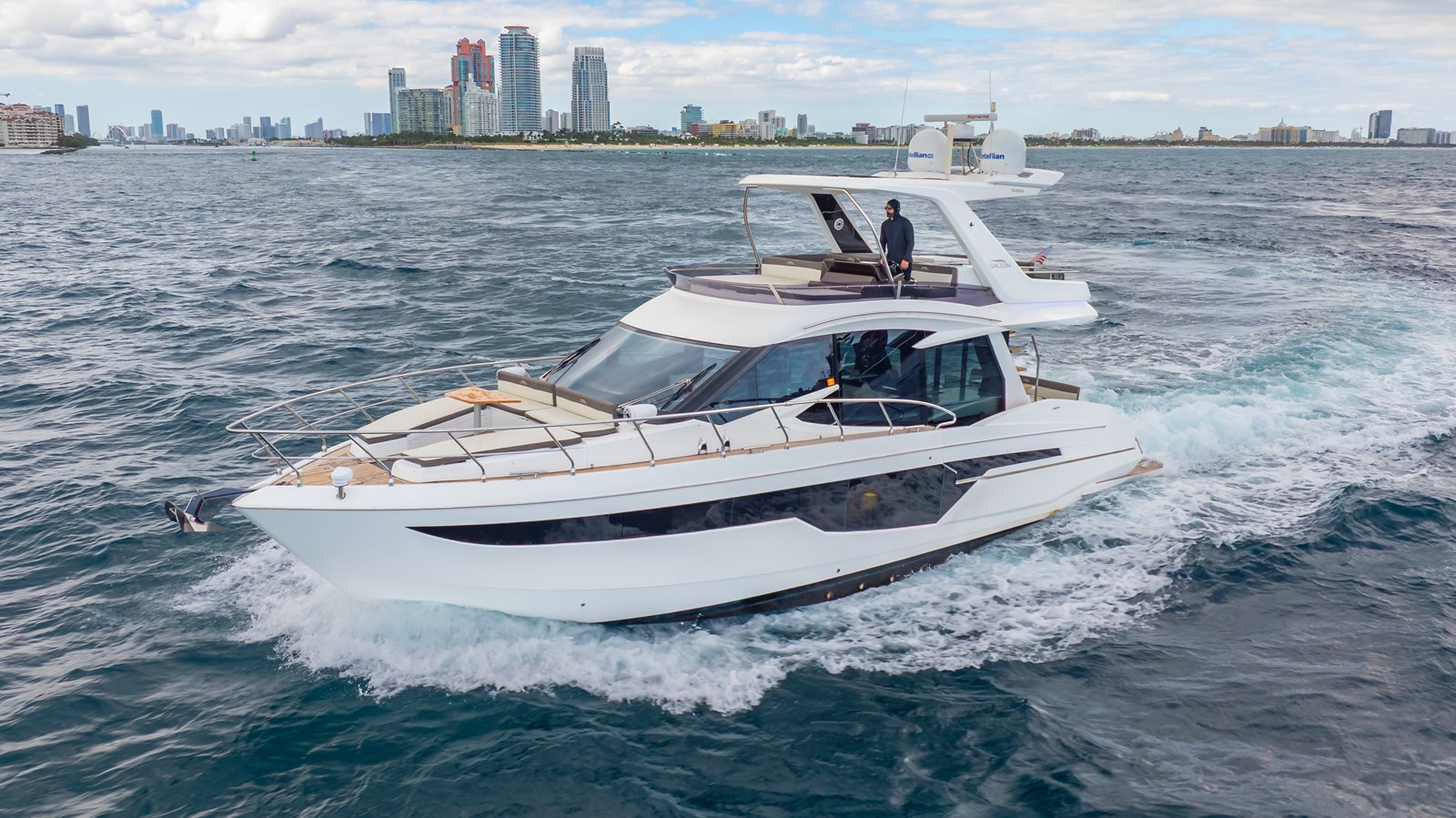 2020 GALEON YACHTS 500 Fly "INFINITY" - photo 3