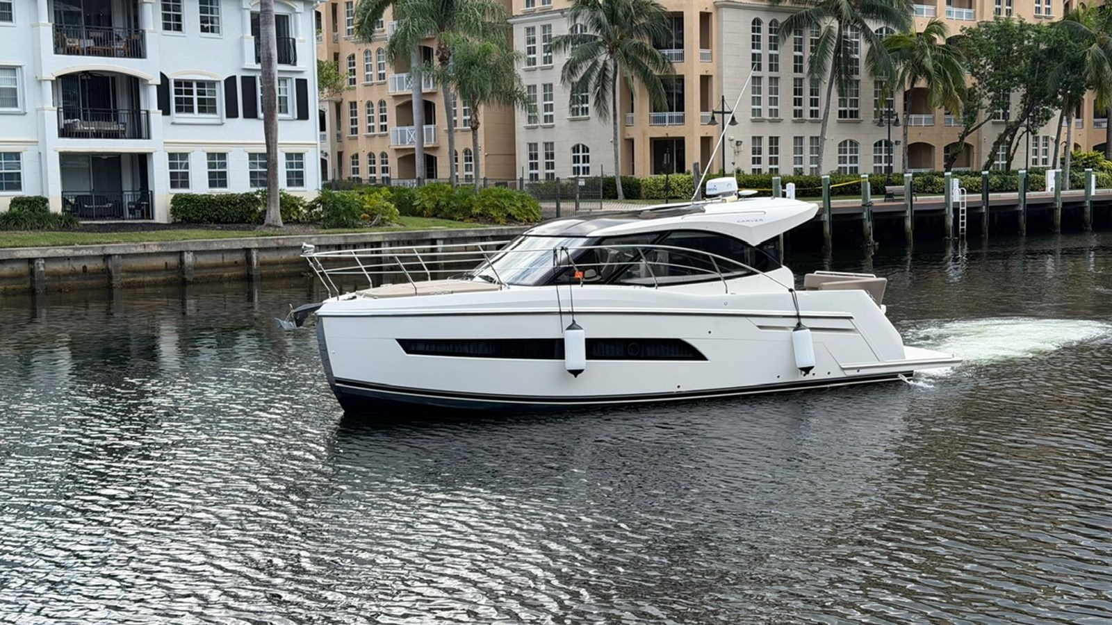 2019 CARVER C34 "MJ" - photo 3