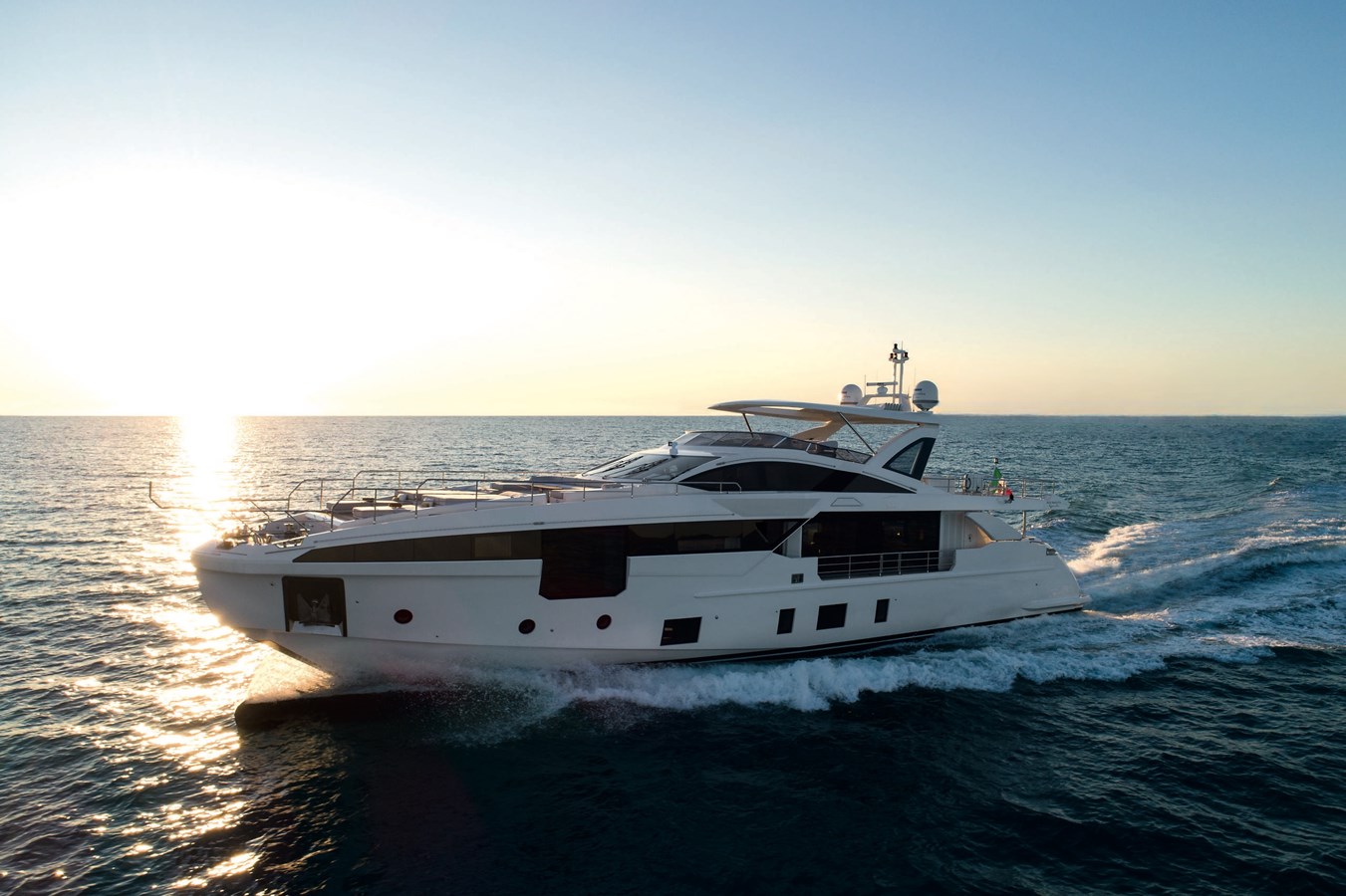 2020 AZIMUT YACHTS GRANDE 32 METRI "ONE & ONLY" - photo 2