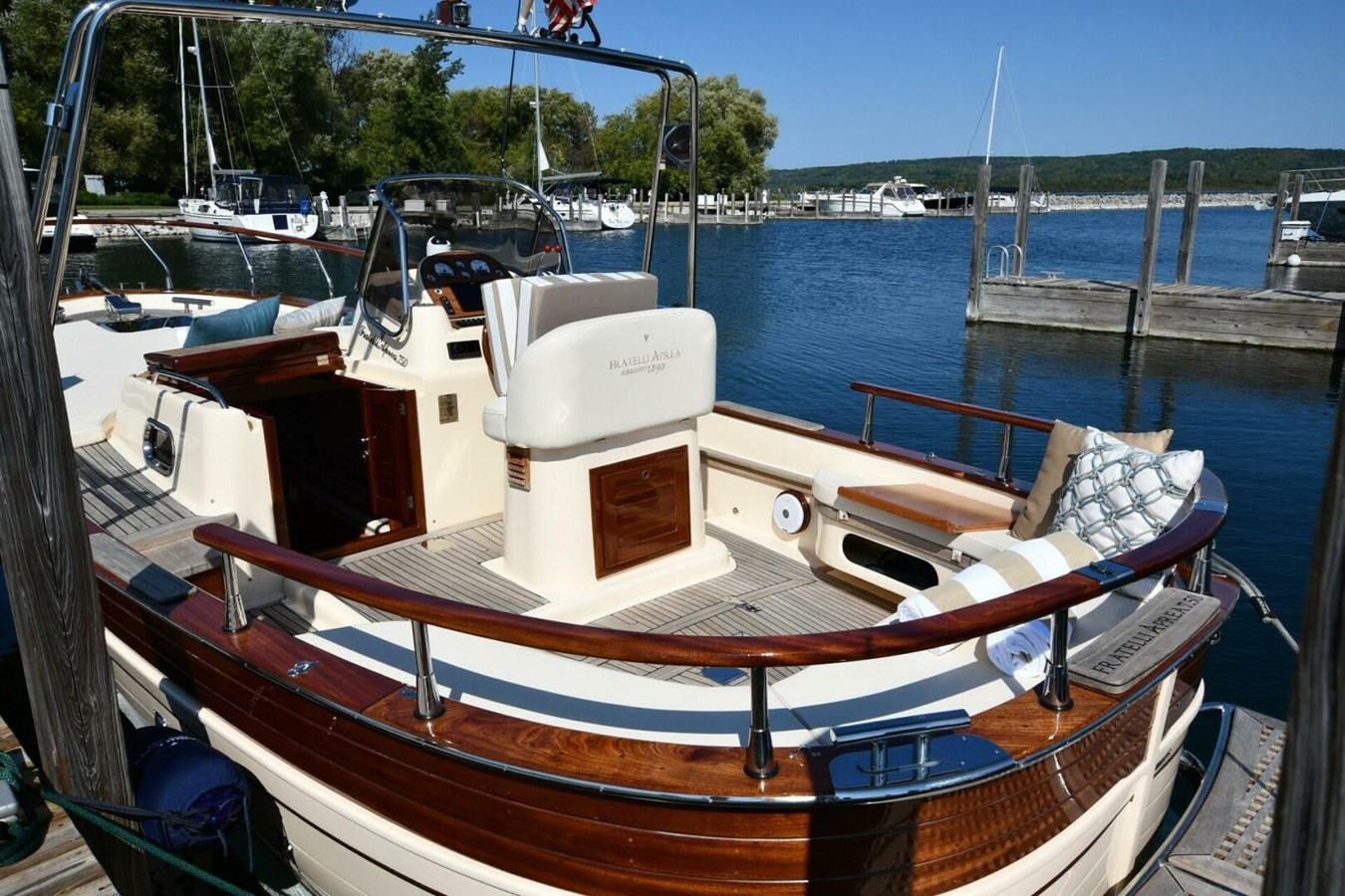 2022 FRATELLI APREA 25' 7.50 "2022 FRATELLI APREA 25 ( 7.5)" - photo 2